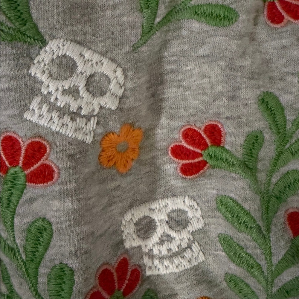 Disney Pixar Coco Skull Floral Embroidered Gray Sweatshirt Pullover SM - Picture 5 of 10